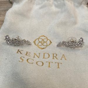 Kendra Scott Ear Crawler